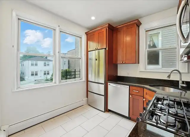 Property at 95 Zabriskie St Unit 2, Jersey City, NJ, 07307, 1 bed, 1 bath, [object Object]