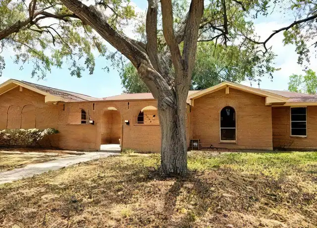 Property at 6322 Boca Raton Dr, Corpus Christi, TX, 78413, 4 beds, 2 baths, [object Object]