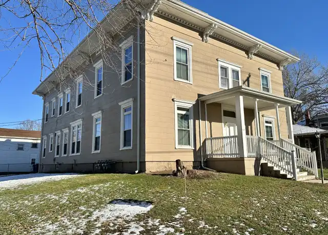 Property at 255 S Jackson St Unit 3, Janesville, WI, 53548, 3 beds, 1 bath, [object Object]