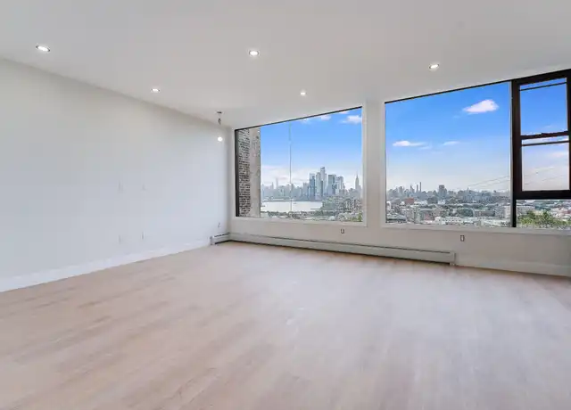 Property at 704 Palisade Ave #2, Union City, NJ, 07087, 3 beds, 2 baths, [object Object]