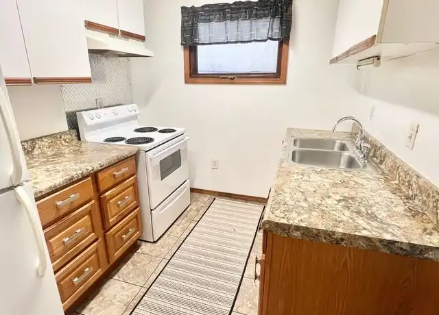 Property at 209 Wynoka St Unit 4, Pittsburgh, PA, 15210, 1 bed, 1 bath, [object Object]