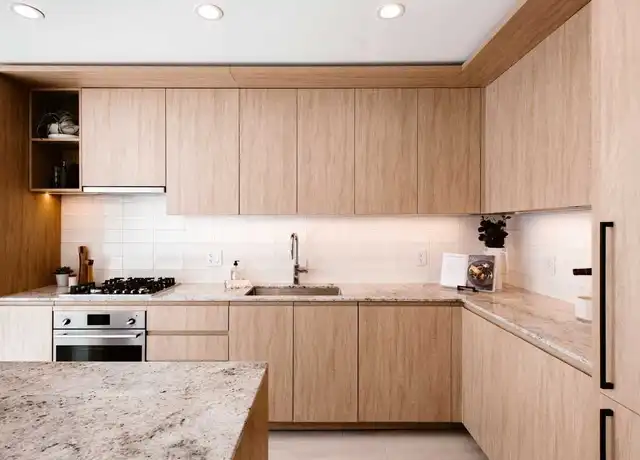 Property at 369 W Grand Ave Unit 2-2, Chicago, IL, 60654, 2 beds, 2 baths, [object Object]