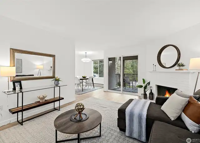 Property at 10401 SE 32nd Pl Unit A202, Bellevue, WA, 98008, 1 bed, 1 bath, [object Object]