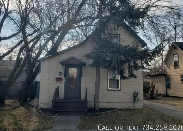 Property at 207 Arcade St, Ypsilanti, MI, 48197, 4 beds, 1 bath, [object Object]