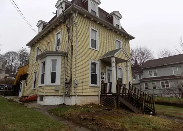 Property at 73 Prospect St, New Britain, CT, 06051, 4 beds, 1 bath, [object Object]