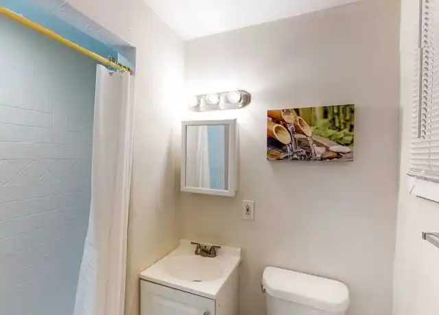 Property at 5235 Louis Xiv Ln, Atlanta, GA, 30349, 1 bed, 1 bath, [object Object]