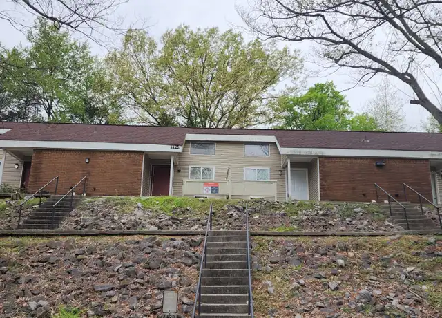 Property at 1423 Ascent Trl NW Apt C, Huntsville, AL, 35816, 1 bed, 1 bath, [object Object]