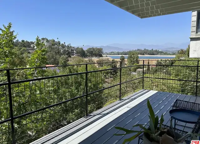 Property at 1811 Fanning St Unit 2, Los Angeles, CA, 90026, 1 bed, 1 bath, [object Object]