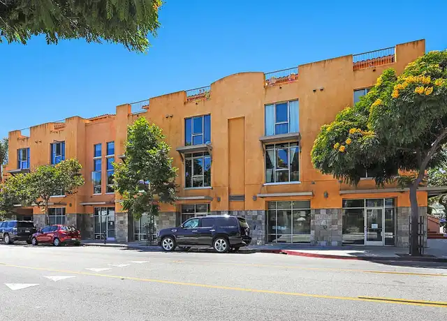 Property at 285 N Ventura Ave #14, Ventura, CA, 93001, 1 bed, 1 bath, [object Object]