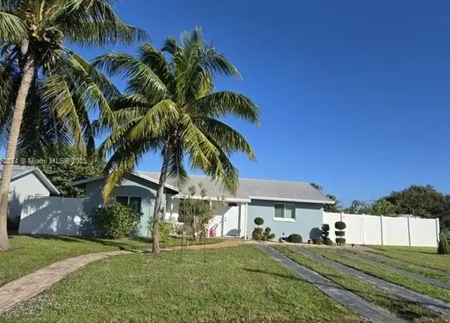 Property at 903 NW 6th Ave, Boynton Beach, FL, 33426, 3 beds, 2 baths, [object Object]