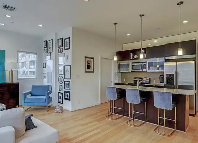 Property at 1406 Columbus St, Houston, TX, 77019, 2 beds, 2 baths, [object Object]