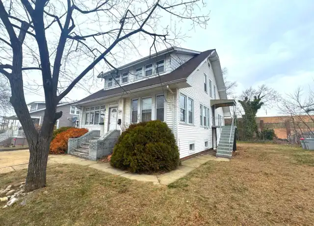 Property at 220 W Plum St Unit 2nd Floor, Vineland, NJ, 08360, 2 beds, 1 bath, [object Object]