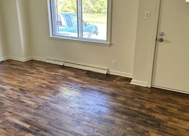 Property at 745 Crawford St, Flint, MI, 48507, 3 beds, 1 bath, [object Object]