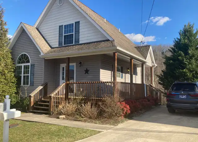 Property at 348 Preservation Cir, Johnson City, TN, 37601, 3 beds, 2 baths, [object Object]