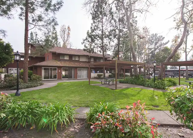 Property at Country Club Village - 6351 Country Club Dr, Rohnert Park, CA, 94928, 1 bed, 1 bath, [object Object]