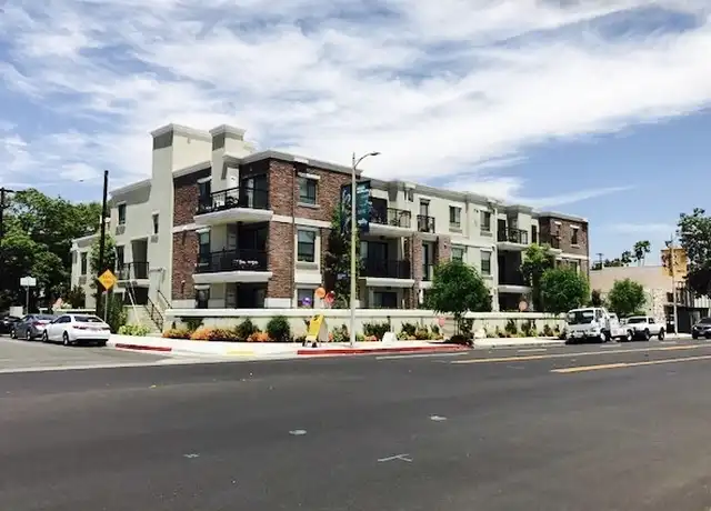 Property at 10455 Magnolia Blvd Unit 302, North Hollywood, CA, 91601, 2 beds, 2 baths, [object Object]