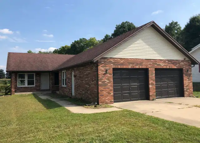 Property at 812 Antler Dr Unit A, Middlebury, IN, 46540, 2 beds, 1 bath, [object Object]