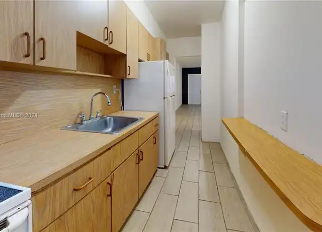 Property at 1451 NE 170th St Unit 105A, North Miami Beach, FL, 33162, 1 bed, 1 bath, [object Object]