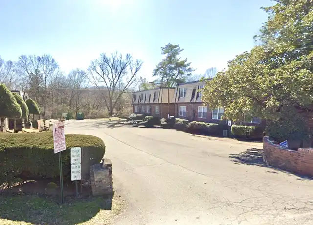 Property at 441 Harding Pl Unit H9, Nashville, TN, 37211, 2 beds, 1 bath, [object Object]