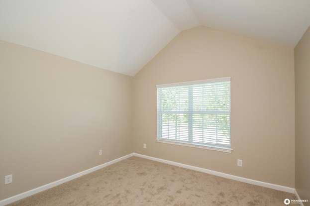 323 Allegrini Dr, Atlanta, GA 30349