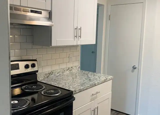Property at 3206 Green Tee Dr Unit 3202-204, Pantego, TX, 76013, 2 beds, 2 baths, [object Object]