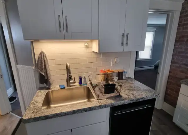 Property at 33 Grove St, Buffalo, NY, 14207, 1 bed, 1 bath, [object Object]