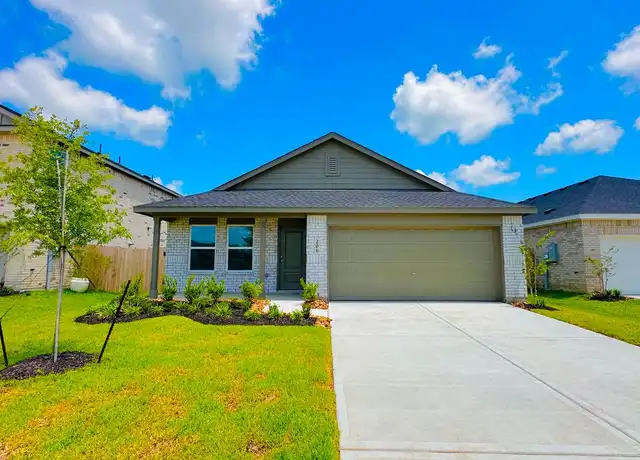 Property at 206 Amy St, Angleton, TX, 77515, 4 beds, 2 baths, [object Object]