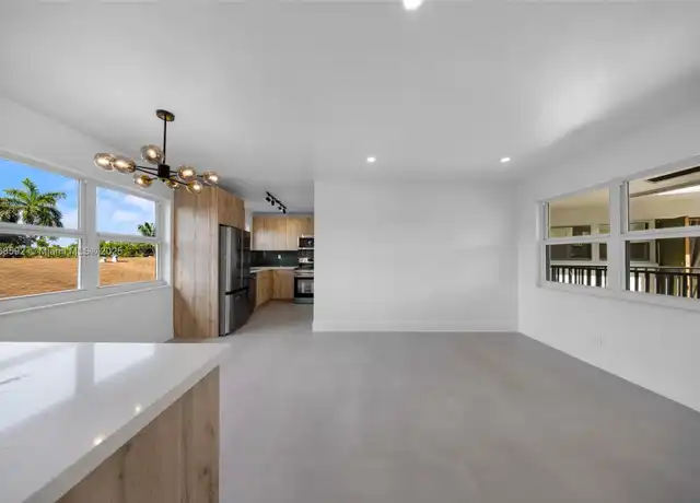 Property at 5195 NE 18th Ave Unit 4, Fort Lauderdale, FL, 33334, 2 beds, 1 bath, [object Object]
