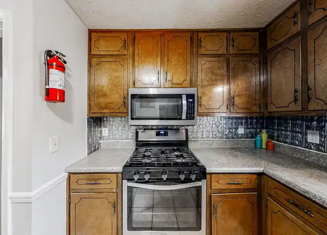 Property at 1205 Panola Rd, Stone Mountain, GA, 30088, 1 bed, 1 bath, [object Object]