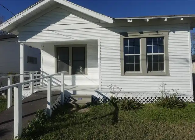 Property at 3419 Coal St, Houston, TX, 77026, 3 beds, 1 bath, [object Object]