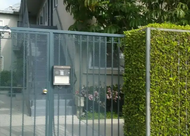 Property at 11857 Jefferson Blvd Unit 07, Culver City, CA, 90230, 1 bed, 1 bath, [object Object]