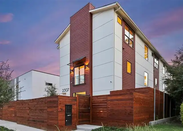 Property at 2307 Kirby St Unit E, Dallas, TX, 75204, 2 beds, 2.5 baths, [object Object]