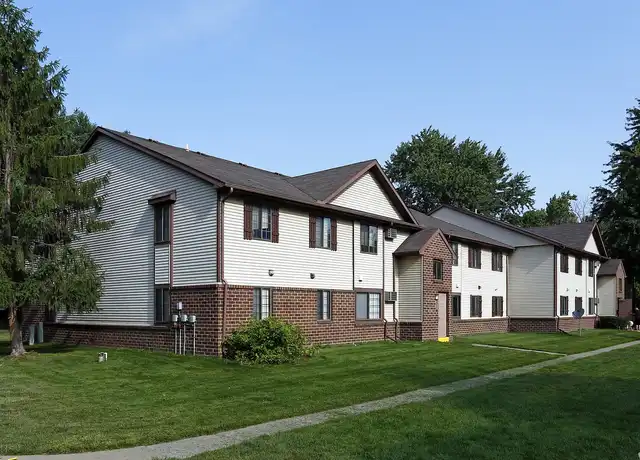 Property at Wood Ridge - 1800 N McCord Rd, Toledo, OH, 43615, 2 beds, 1 bath, [object Object]