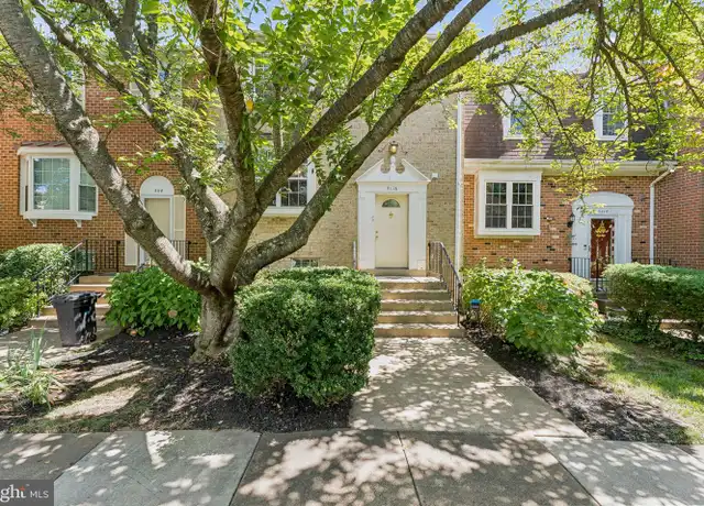 Property at 3116 Valentino Ct, Oakton, VA, 22124, 4 beds, 3.5 baths, [object Object]