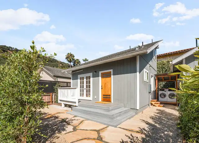 Property at 616 W De La Guerra St Unit B, Santa Barbara, CA, 93101, 1 bed, 1 bath, [object Object]