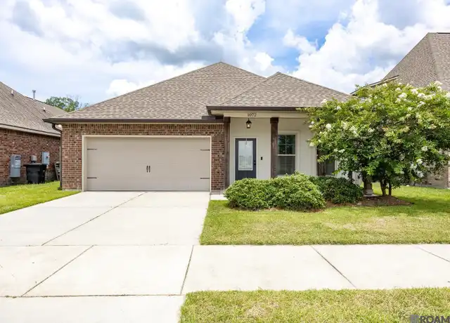 Property at 1072 Shadow Bluff Dr, Baton Rouge, LA, 70820, 4 beds, 2 baths, [object Object]