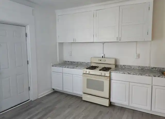 Property at 311 E 4th St Unit 1, Bethlehem, PA, 18015, 3 beds, 1 bath, [object Object]