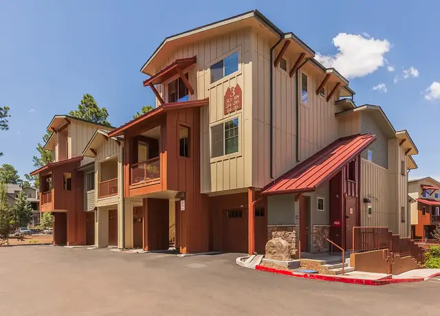 Photo of 927 W Forest Meadows St, Flagstaff, AZ 86001