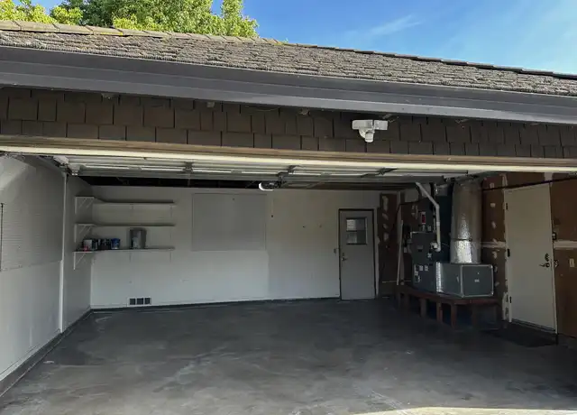 Property at 2616 Meadow Lake Dr, Stockton, CA, 95207, 3 beds, 2 baths, [object Object]