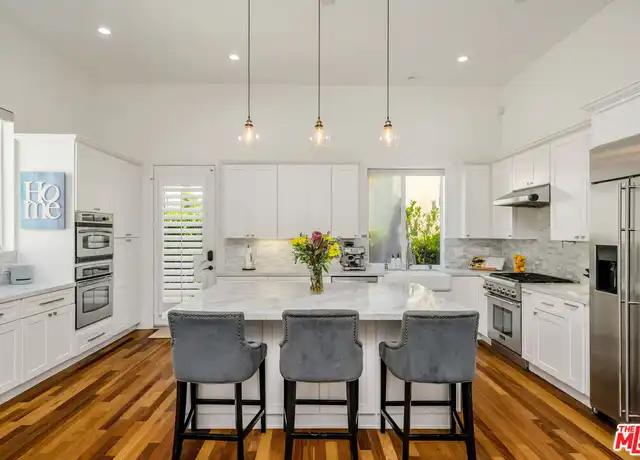 Property at 5734 Celedon Crk, Playa Vista, CA, 90094, 3 beds, 4 baths, [object Object]