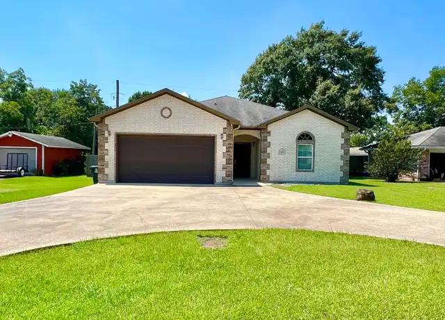 Property at 216 Thorn Ridge St, Bridge City, TX, 77611, 3 beds, 2 baths, [object Object]