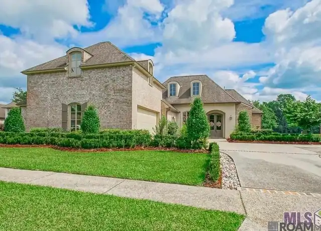 Property at 18328 Lake Harbor Ln, Prairieville, LA, 70769, 5 beds, 4 baths, [object Object]