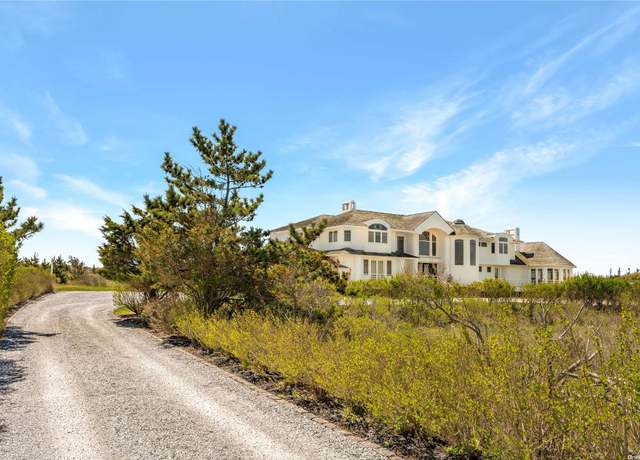 Photo of 77 Dune Rd, East Quogue, NY 11942