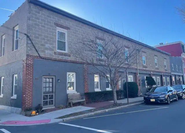 Property at 31 Elm St Unit A, Lambertville, NJ, 08530, 2 beds, 1 bath, [object Object]