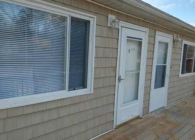 Property at 512 9th Ave Apt F, Parkersburg, WV, 26101, 1 bed, 1 bath, [object Object]