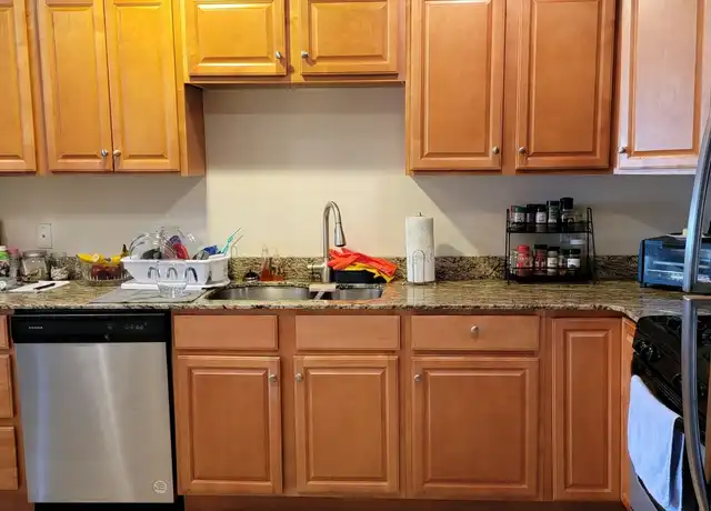 Property at 4 Main St Unit 4H, Gardner, MA, 01440, 3 beds, 2 baths, [object Object]