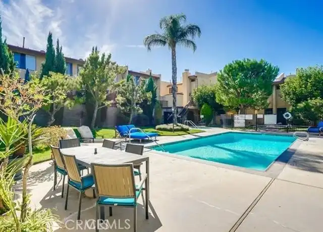 Property at 22038 Vanowen St #215, Woodland Hills, CA, 91303, 2 beds, 2.5 baths, [object Object]