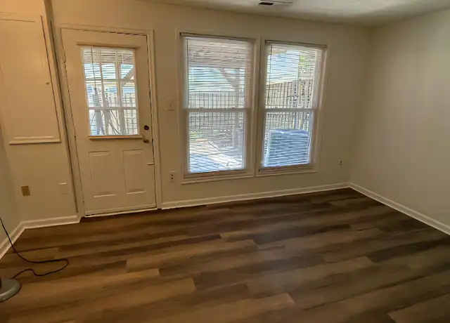Property at 12550 Post Creek Pl, Germantown, MD, 20874, 1 bed, 1 bath, [object Object]