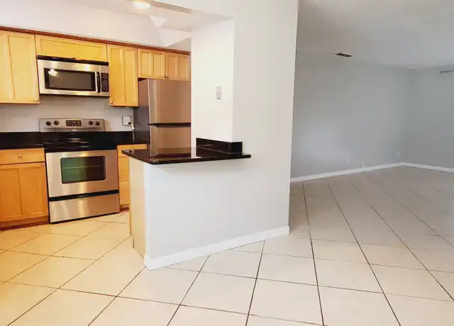 Property at 1500 Gay Rd Unit 18-C, Winter Park, FL, 32789, 2 beds, 2 baths, [object Object]