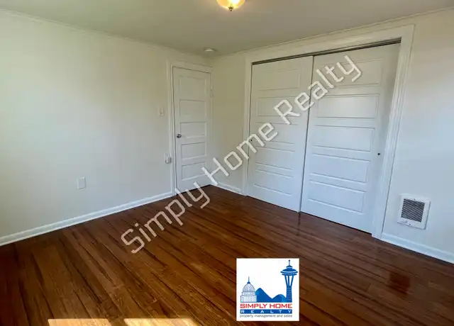 Property at 6807 S Junett St, Tacoma, WA, 98409, 2 beds, 1 bath, [object Object]
